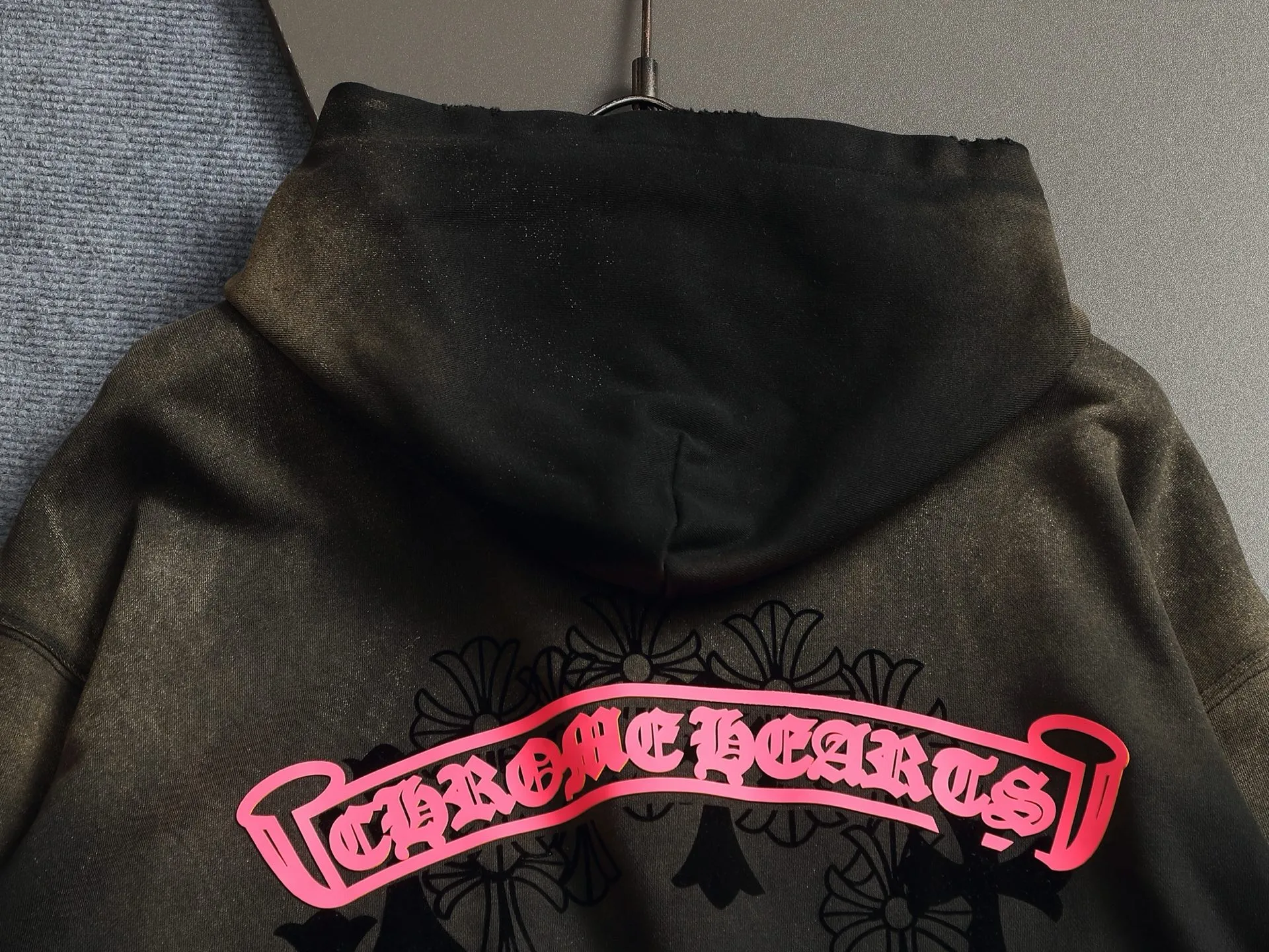 𝗖𝗵𝗿𝗼𝗺𝗲 𝗛𝗲𝗮𝗿𝘁𝘀/ 2026 New Arrival Original 👑 ！ ！ ！ 👍 ✂️Quality , ！ 。 ： ➕100% 。Authentic ➕ ➕3D ➕ ： ！ ！ Authentic ！ Same Style ！ Black Dark Gray Light Gray Size：S-XL